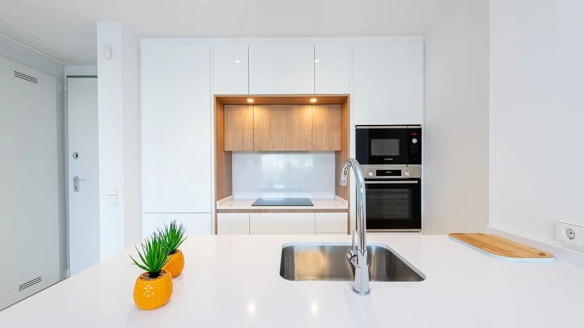 Wintowinrentals Exclusive Apartment With A Large Terrace In The Coastal Paradise Of Torre Del Mar